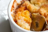 Crispy Air Fryer Peach Cobbler Recipe for Perfect Summer Dessert