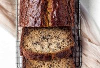 Moist One-Bowl Banana Bread with Sour Cream Recipe