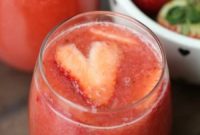 Sparkling Strawberry and Pineapple Punch Recipe