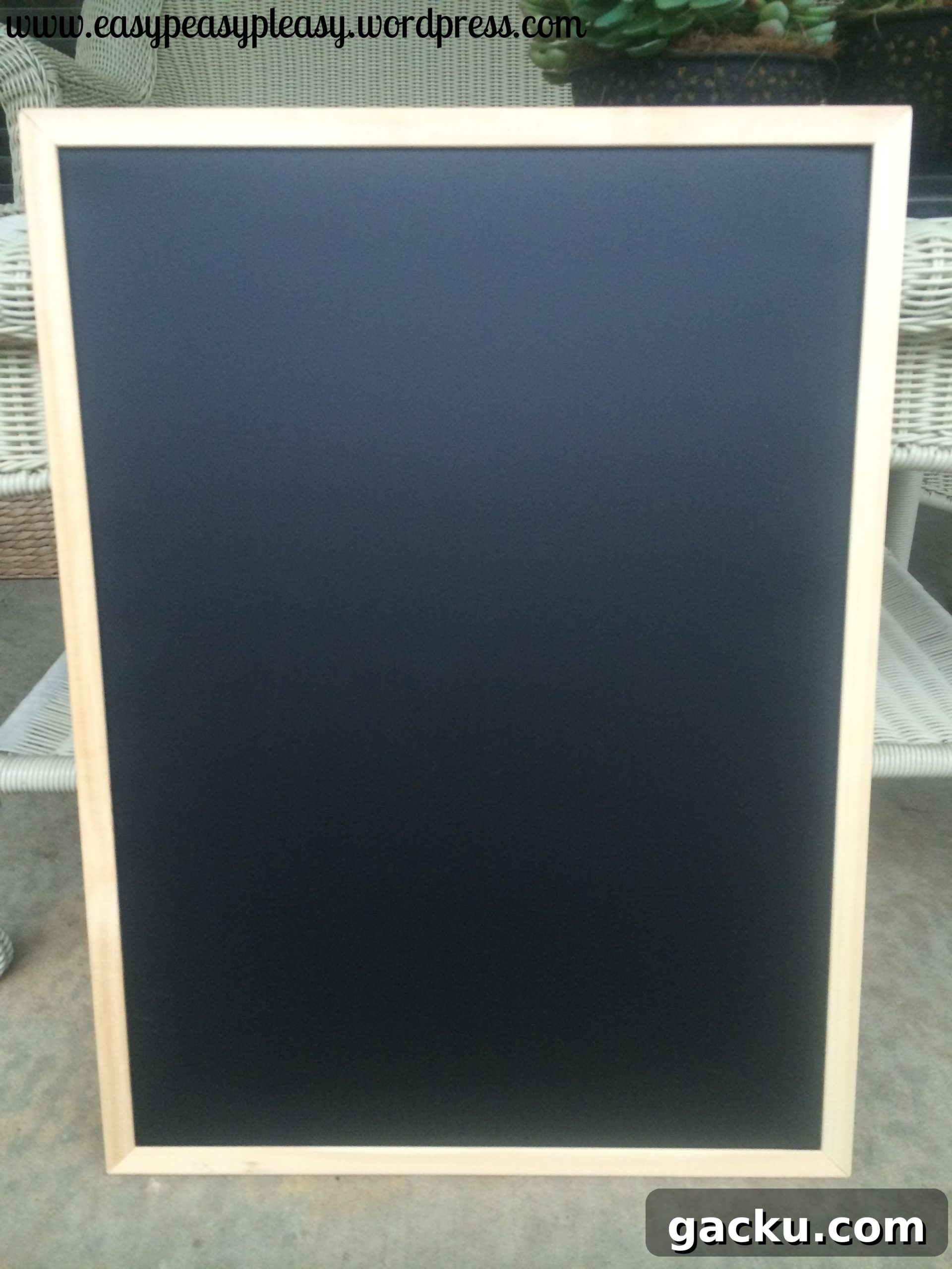 DIY Pregnancy Announcement Ideas: Feature Friday with Family & Friends 2 Chalkboard for birth announcement