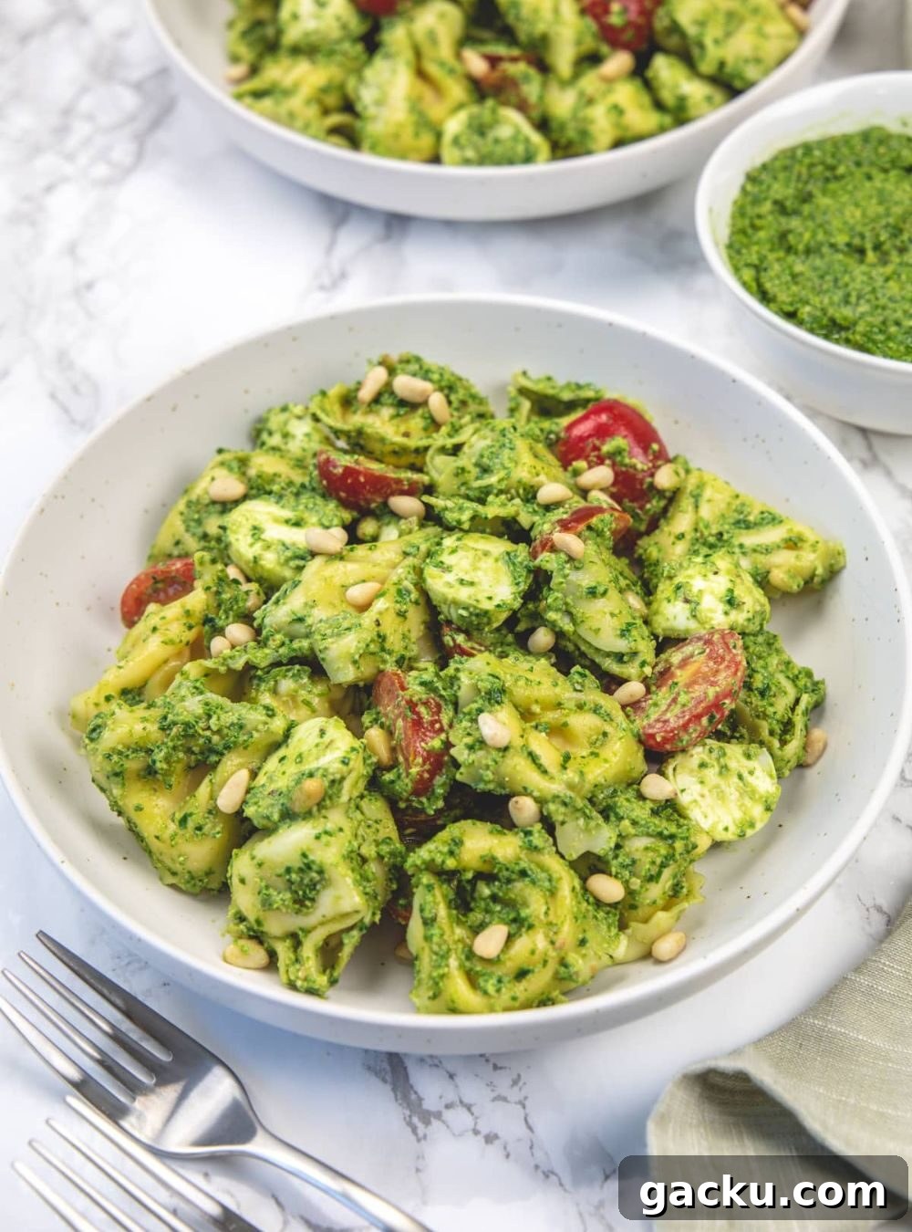 50+ Crowd-Pleasing Summer Recipes for Parties and Gatherings 37 pesto tortellini salad