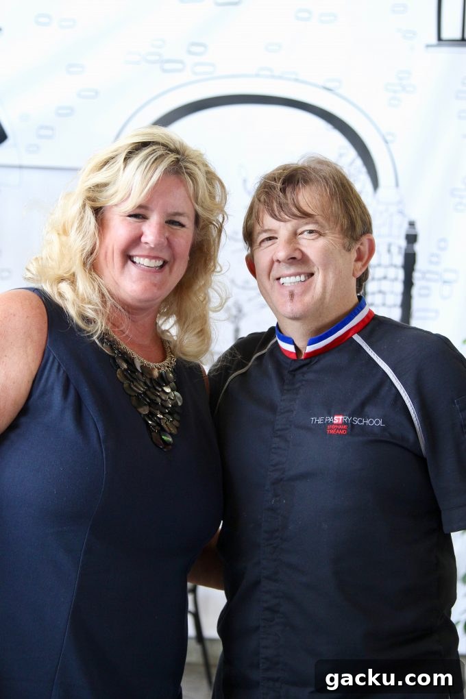 OC FAIR 2017 | Judging Cakes and Cupcakes Lisa Torres with Chef Stephane Treand