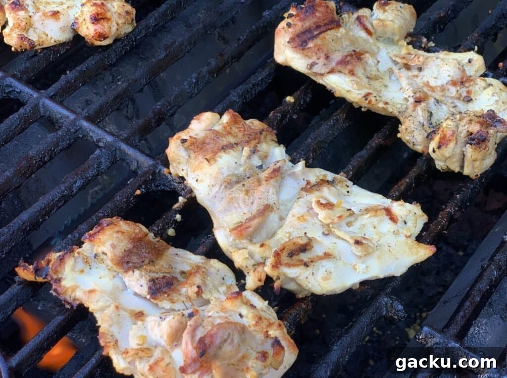 Perfectly Grilled Chicken Thighs: 4-Step Guide for Juicy Results 3 img 13067 2
