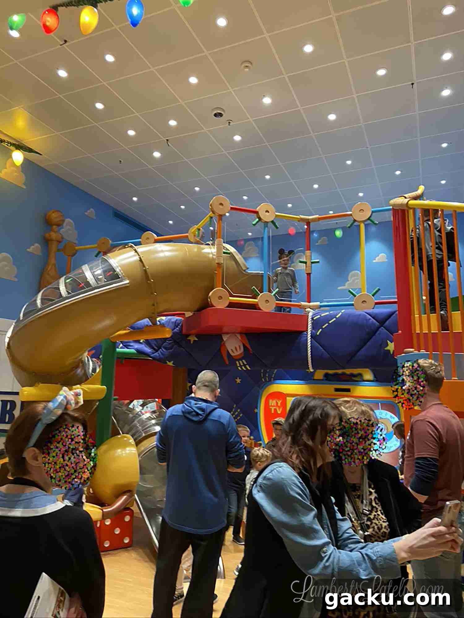 Kids area (toy story room) on Disney Wonder.