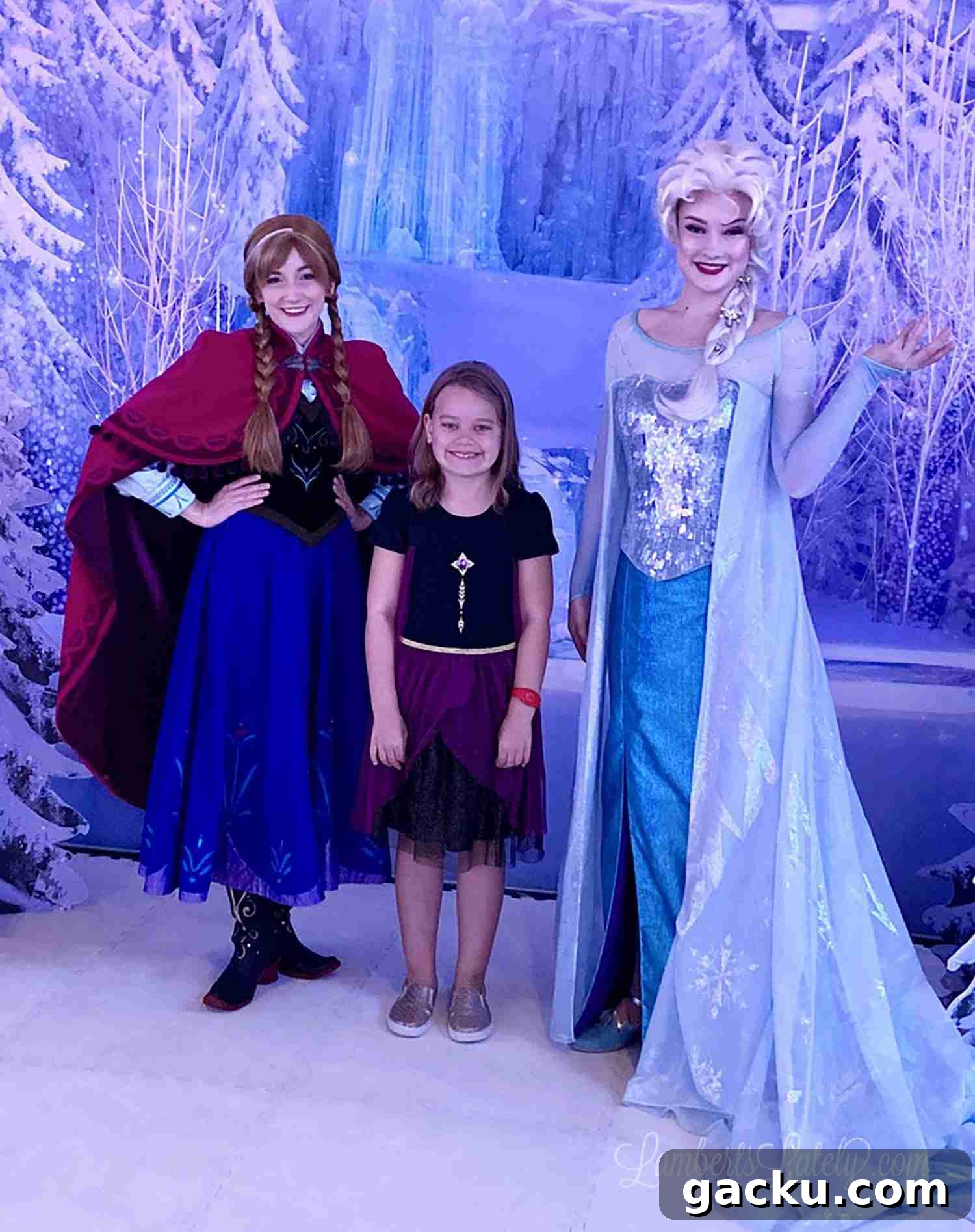 Ana and Elsa from Frozen on Disney Wonder.