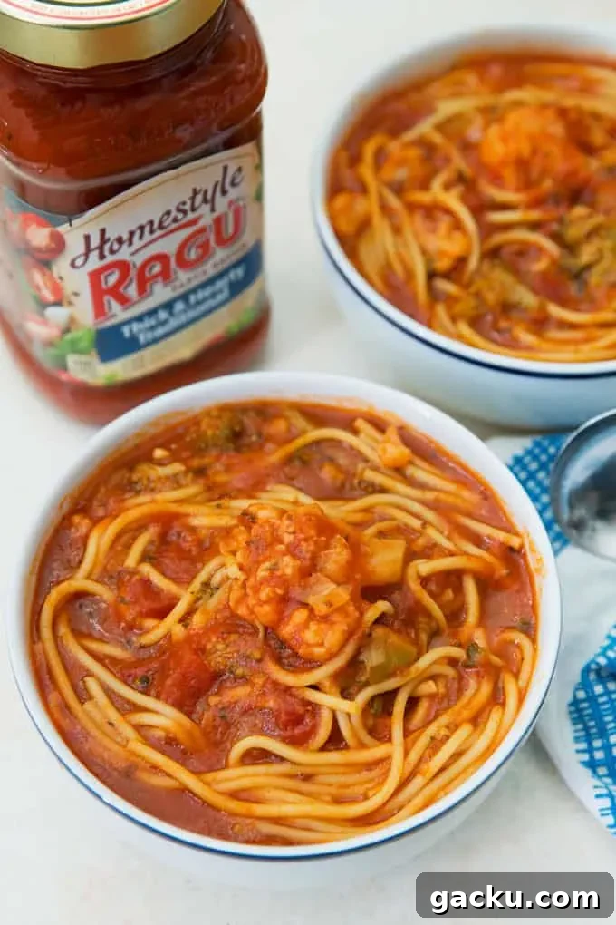 picture of two bowls of instant pot spaghetti soup