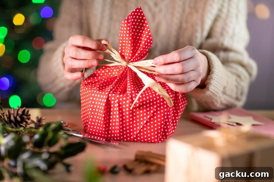 10 Practical Ways to Have a More Sustainable Christmas 4 Lifestyle blogger, Bella Bucchiotti of xoxoBella shares her best tips for a sustainable Christmas and a sustainable holiday season. If you are looking for going green for Christmas, check out these sustainability tips.