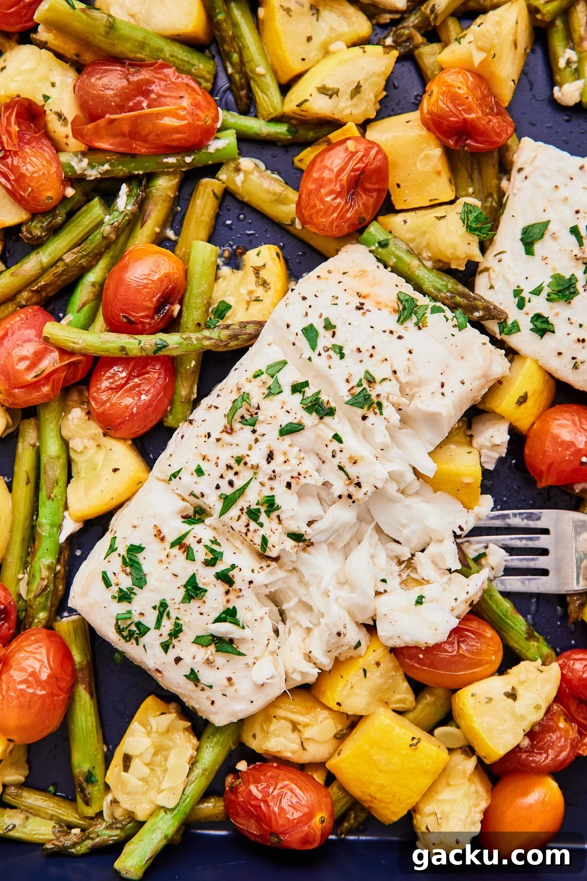 Oven-Baked Halibut with Roasted Vegetables and Lemon Herbs 2 img 32878 1