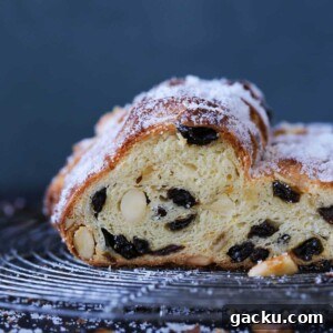 Stollen Delicious Sideview.