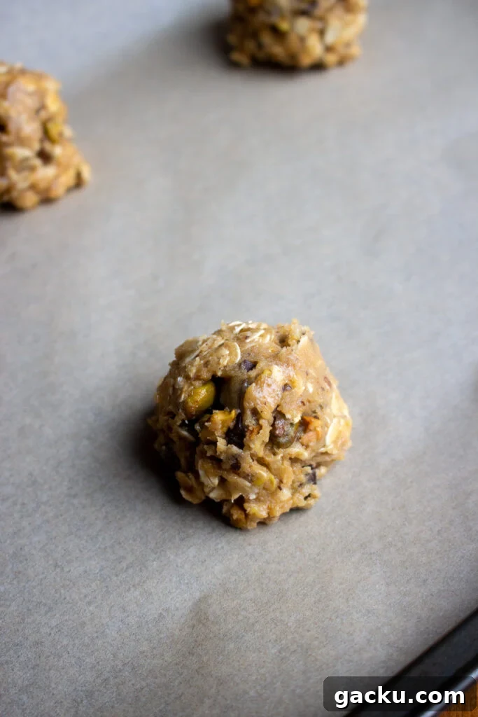 Salted Pistachio Chocolate Chunk Oatmeal Cookies Recipe 8 img 44871 7