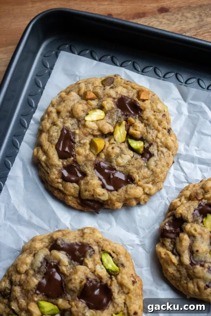 Salted Pistachio Chocolate Chunk Oatmeal Cookies Recipe 10 img 44871 9