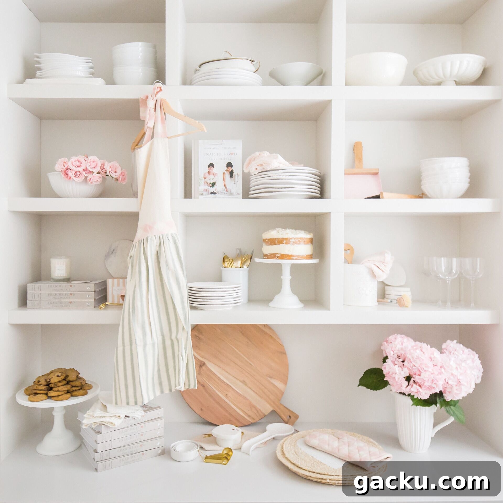 Top Gifts for Food Lovers: Unique Ideas for Every Taste 13 Beautiful Kitchen and Tableware from Tori Wesszer + Jillian Harris's Fraîche Kitchen Collection with the Cross. This stunning seasonal decor makes a perfect gift for the holidays!