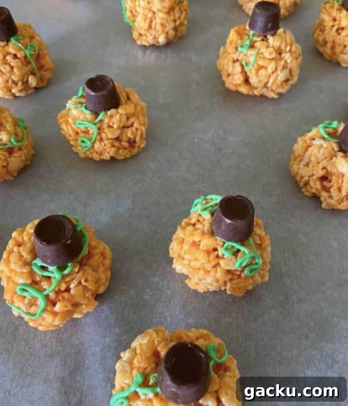 Pumpkin Rice Krispie Treats Recipe for Fall Desserts 10 Finished rice krispie treats.
