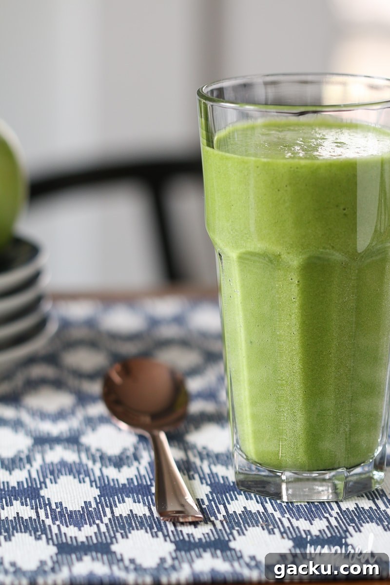 My Go-To Green Smoothie | Inspired by Charm